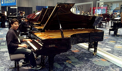 2013 Anaheim Winter NAMM - Cuban Music News - TIMBA at the NAMM Show - Noticias de musica cubana