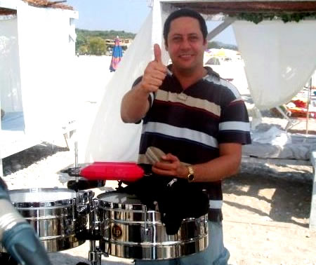 Carlos Antonio Mohamed Martínez - percusionista