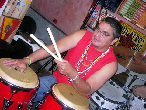 Cuban percussion school - Mario 
