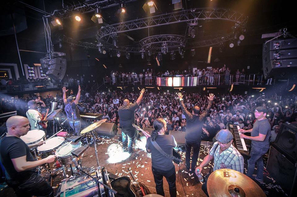 Gira de Alexander Abreu & Habana D' Primera - Cubaneando en Perú